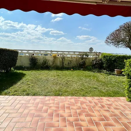 Jardin Sur Baie, Vue *